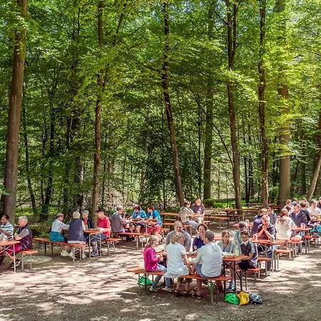 Brauereigasthof Zum Löwenbräu Hotel 3*